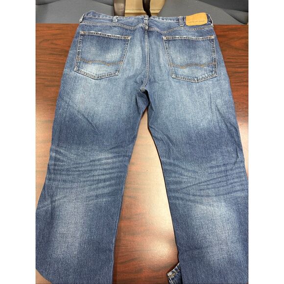 American Eagle Relaxed Straight Mens Jeans Size 38x32 - Picture 4 of 8